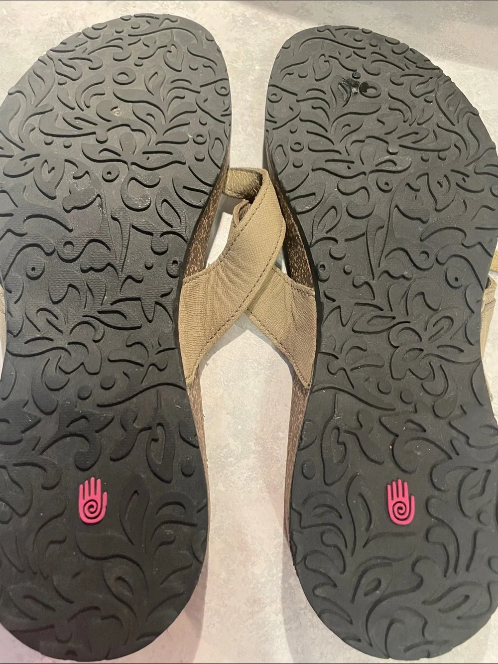 Teva Ventura Flip Flop Sandals - Picture 5 of 9